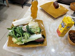 -辣动时代自助小火锅(大庆路店)