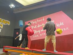 -嗨马乐动室内潮玩运动·团建·轰趴·桌游(南丰汇店)