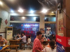大堂-味臻土鸡杂