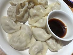 酸菜猪肉饺子-關東雪东北菜(中庚漫游城店)