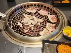-極屋鮨牛 · 烧肉酒场(时代C馆店)