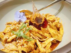 敲糖棒棒鸡-辛香汇·现炒川菜(淮海路百盛店)