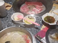 -阪尚皇·原切牛排·烤肉火锅自助(北京路店)