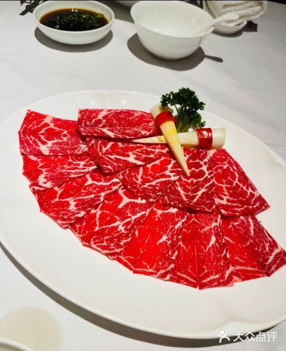 洋房火锅(新天地店)顶级黑毛和牛图片