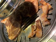 调味雪花牛排肉-韩聚屋韩国烤肉餐厅(新北万达店)