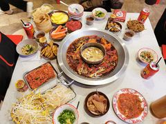 -厂花素芬九宫格火锅(银泰店)