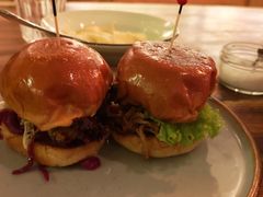 手撕猪肉汉堡-RAC BAR(安福路店)