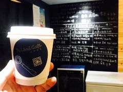 -Be Lived Cafe比例咖啡(摩天轮店)