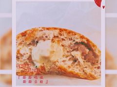 一颗奶油栗子面包-巴黎贝甜·生日蛋糕(环球中心店)