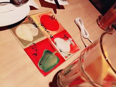 -必胜客(WOW中心城店)