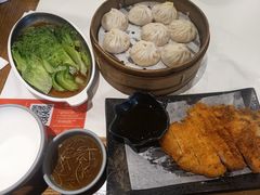 -馋三尺蟹粉小笼(人民广场店)