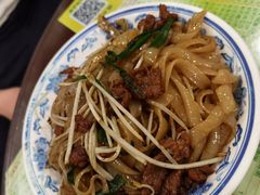 驰名干炒牛河-顺记冰室(宝华路店)