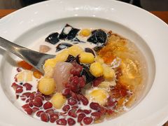 -RUXU入续糖水铺与包(卓悦中心店)