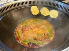 -哈尔滨烧烤·山河村铁锅炖(交大店)