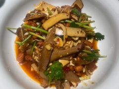 湘辣热卤-费大厨辣椒炒肉(正佳广场店)