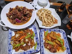 -东北农家院·铁锅炖(莘庄店)
