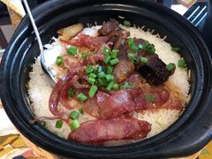 腊味煲仔饭-芳姨广东砂锅粥(张庄路店)