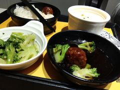 -老娘舅餐厅(黄龙体育中心店)