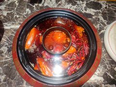 -蜀辣居鲜货老火锅(红牌楼店)