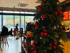 大堂-星巴克臻选(莘庄仲盛店)