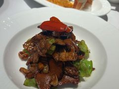 牛肝菌小炒肉-粤界(望京金辉店)