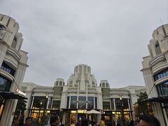 -比斯特上海购物村精品奥特莱斯