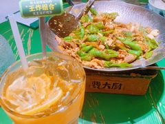 -费大厨辣椒炒肉(太平老街店)