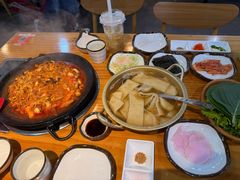 -红辣椒八爪鱼特色韩国料理专门店(远景路旗舰店)