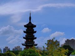 -龙华寺
