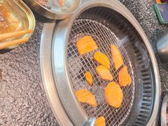 -红泥小火炉·东北泥炉烤肉(天一旗舰店)