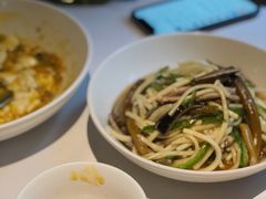 茭白炒鳝丝-玫瑰厅上海菜(兴国路店)