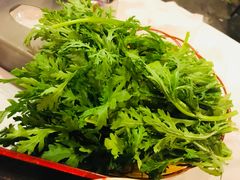 -鲜入围煮花胶鸡海鲜火锅