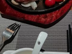 -戈尔登酒店·满堂彩咖啡厅