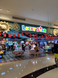 -LuckyStar幸运星家庭娱乐中心(东莞国贸店)