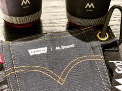 -M Stand(南京紫峰大厦店)