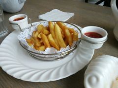 -MOMENT湖景餐厅(解放路店)