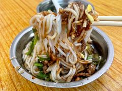 -灵山卢梅燕粉店