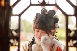 -一揽芳华汉服旗袍体验馆(拙政园店)