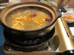 -邹开喜·小海鲜醉鸡煲·潮汕鲜切牛肉店(襄阳北路店)