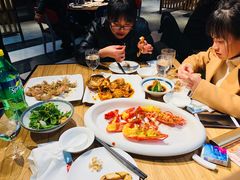 -盒马渔市(平高企业集团·平高广场店)