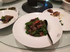 -万龙洲海鲜(大兴绿地缤纷城店)