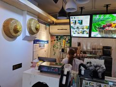 -津椰本·海南正宗椰奶清补凉(店一店)