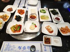 -青松馆韩国料理(香港中路佳世客店)