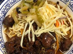 红烧排骨-梅溪·小伙子干挑面(安吉总店)