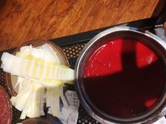 -周幺妹重庆老火锅(银泰城总店)