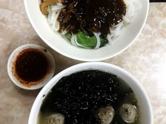 -华威达牛庄(黄埔大道西店)