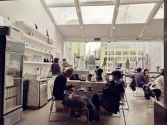 -UNI UNI(环亚凯瑟琳店)