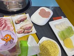 -四季喧黔味豆米火锅(万达广场店)