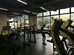 -W FITNESS 威尔仕健身·游泳(七宝店)