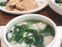 鲜嫩黄花鱼丸汤-将相和·海鲜蒸饺大连菜